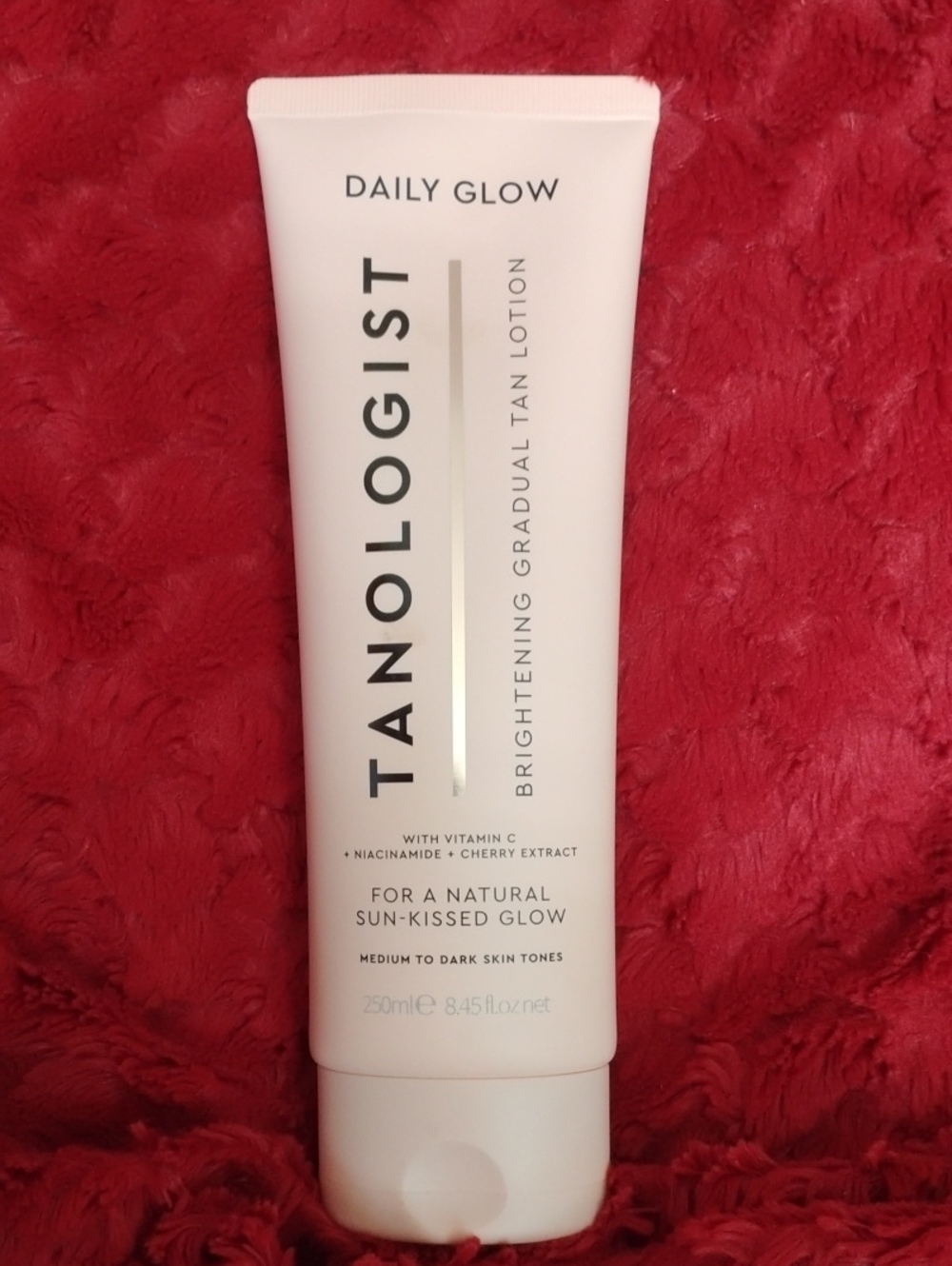 Tanologist Daily Glow Brightening Gradual Tan Lotion